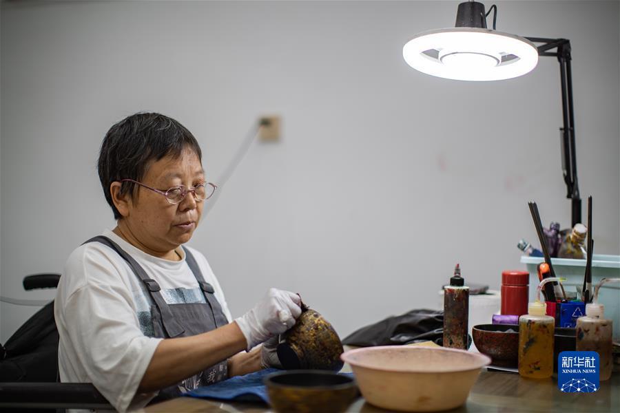 多宝游戏盒子下载